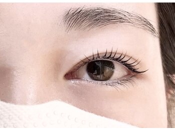 メイクアップバー(make up bar)の写真/《まつ毛パーマ¥4950/話題のケラチンラッシュ¥5500》カールの持続力も抜群&傷んだまつ毛のケアにも効果的!!