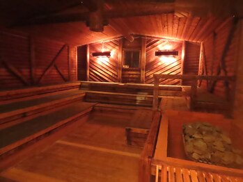 ガトキン札幌フィットネスジム/プールサイドサウナ