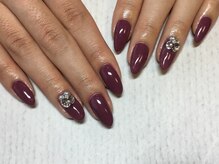 ラウト デコレーションアンドネイルサロン(Lauto Decoration&Nail Salon)/Vカットストーンネイル