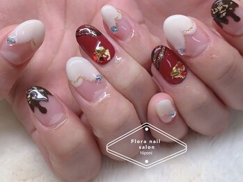 フローラネイルサロン/