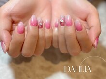 ダリア 西大寺本店(DAHLIA)/ピンク×白グラデネイル♪