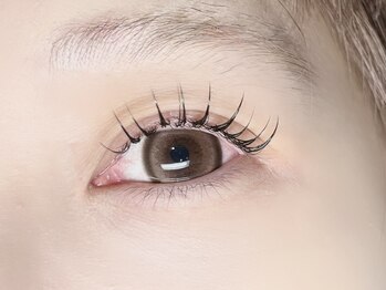 コム 草加マルイ店(com by neolive)/フラットラッシュ 担当坪