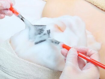 アトリエリン(Atelier Rin)の写真/\韓国人気No.1ピーリング/ララピールで自分の肌に自信を◆うるぷる水光肌仕上げ◎施術直後から分かる凄さ