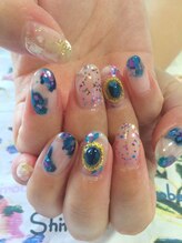 トータルサロン 白べぇーっ プラス/個性派さんネイル♪