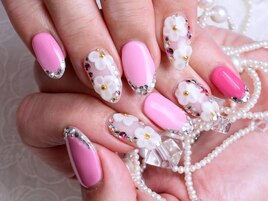 奥ゆきのあるフラワーデザイン♪