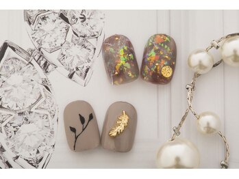 ネイルクロエ(NAIL KCLOE)/定額デザイン☆2本アート