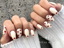 アテ(ate)/ハートネイル