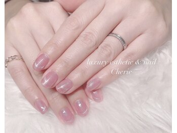 シェリエ(Cherie)/マグネットフレンチ/short nail