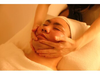 マシェリ 西麻布六本木店(MA CHeRiE.)の写真/西麻布・六本木のメンズフェイシャル|眼精疲労・小顔・むくみ・たるみ改善に◎