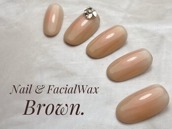 ブラウン(Brown.)/チークネイル