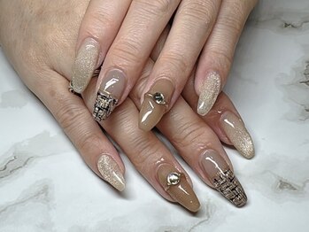 カロレ(CARORE)/ツイードネイル