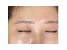 ビューステージ アイブロウサロン 松山/平行アーチ眉（間引きあり）