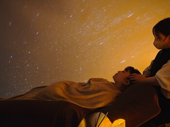 快眠ヘッドスパ アンド アロマ ぐっすり/日常から離れて…