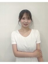 リッシュ ドゥ(RICHE deux) ネイリスト ありさ