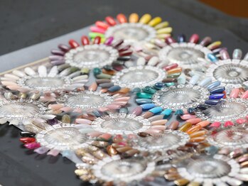 ビトワ(Bitowa)/150種類のカラーチャート♪