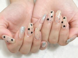 カジュアルガーリーデザイン