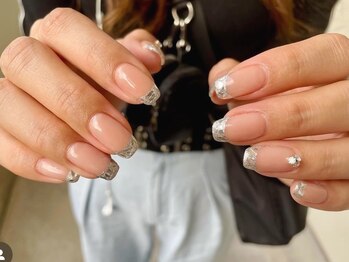 リリービューティ 天神西通り店(Lilybeauty)の写真/ガラスフレンチ¥8800★パーツの追加もOK!お得な定額コース有◎周りと差をつけるなら当店へお越し下さい♪