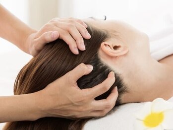 青空指圧治療院の写真/【口コミ高評価多数】ヘッドマッサージで眼精疲労を改善し、さらに首肩のコリも緩和!お顔のむくみも解消◎