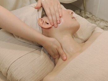 ナンシーココ(9Ccoco)の写真/疲れ/不眠/イライラに。芯から整える自律神経ケア。頑張りすぎる女性の為の“強制的にゆるむ”整体＆アロマ