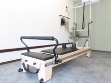 キュー(Cue)/ピラティス/店内/リフォーマー