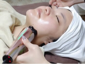 ペシェ ココ(Peche coco)の写真/【毛穴0の美肌へ★】速攻効果◎頑固な毛穴の黒ずみ・詰まりを撃退！《毛穴洗浄50分¥5200》