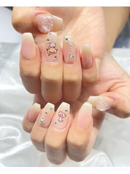 ふんわりチークとキラキラ