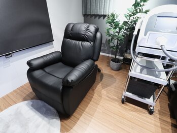 ロイスト 名古屋店(Roist)/メンズ専門の眉毛サロン