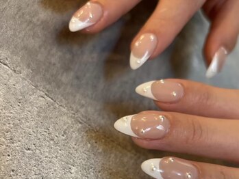 綾キラリネイル(Kirari Nail)