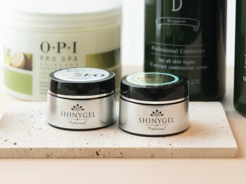 レタッチ(Re'touch)の写真/丁寧なカウンセリングと爪の状態に合わせた施術！フィルイン施術も！深爪・二枚爪などでお悩みの方に♪