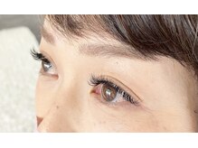 レプリカ(REPLICA)の雰囲気（LEDフラットラッシュで華やかな目元に♪）