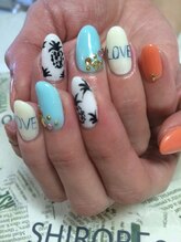 トータルサロン 白べぇーっ プラス/夏ネイル！