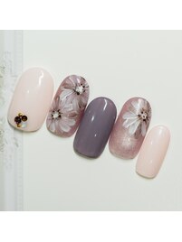 マグフラワービジューネイル