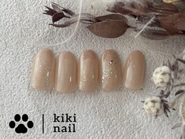 大人シンプル /キラキラネイル