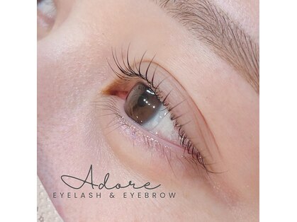 アドア(adore)の写真