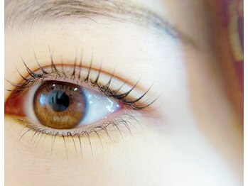 ペスタニャ(pestana)/*下まつ毛もパリジェンヌ*