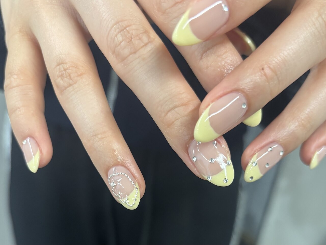 パステルイエロー　ネイルチップ　オーダー　ガラスフレンチ パステルイエロー ネイルチップ オーダー ガラスフレンチ ネイル