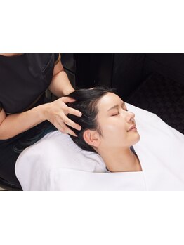 ヘッドスパで癒されたい