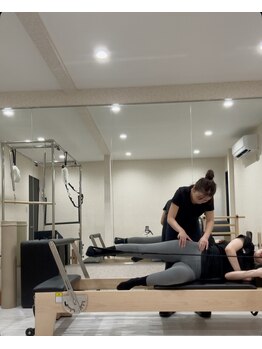 プログロウ(PROGROW)/ピラティス風景