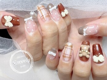 ルブリー(roovely)/チェックネイル