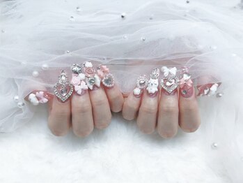 ロカネイル(ROKA NAIL)/パーツつけ放題★深夜営業