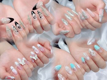 プリュム(Plume.)の写真/豊富なパーツと自由なデザインで理想の指先へ。あなたらしいネイルを思う存分楽しめる付け放題コース☆