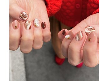 シーアンドネイルズ(C&NAILS)/バレンタインネイル