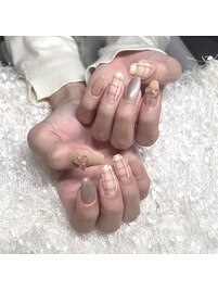 秋カラー☆チェックネイル