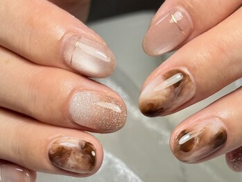 ネイル モア 岐阜駅店(nail mor.)の写真/シンプル～華やか系まで最旬トレンドを取り入れたデザインが豊富♪月１のネイルは《nail mor.》にお任せ◎