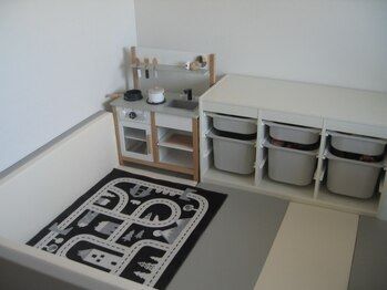 マイラ(MyLA)の写真/月1回のご来店で目元も心も整える◎高技術でモチのよさにも自信あり♪お子さまの同伴も大歓迎！