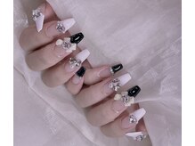 エムズ ネイルサロン(M2)/白黒リボンハーフフレンチ