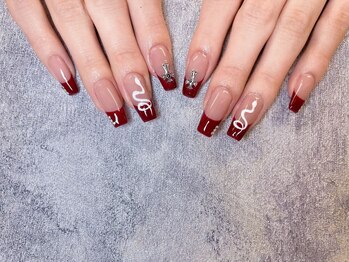 フレンチネイル