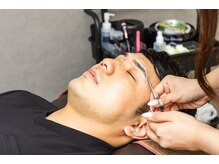 眉毛の匠/大人の落ち着きと凛々しさを纏う