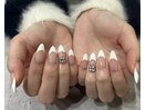 フレンチネイルデザイン