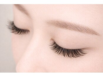アイリス(Eye Ris)の写真/【フラットマットラッシュ/フラットカラーラッシュ/上下エクステ】など付け放題メニュー豊富!!